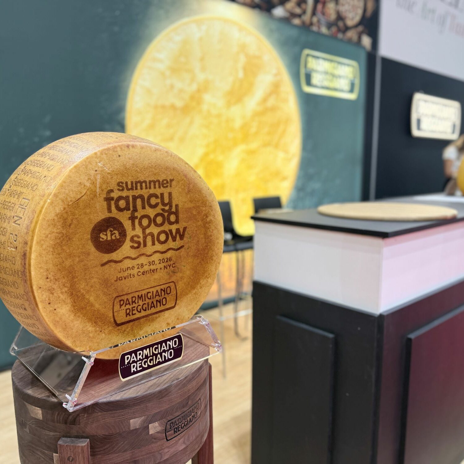 Parmigiano Reggiano tells the luxury of Made in Italy