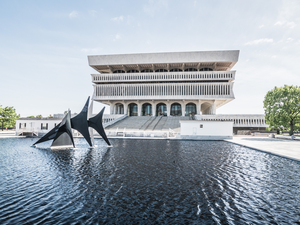 The New York State Museum got federal funds using inflated hours of work