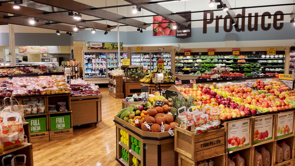 New York City supermarkets will sell some foods with a 30 percent discount