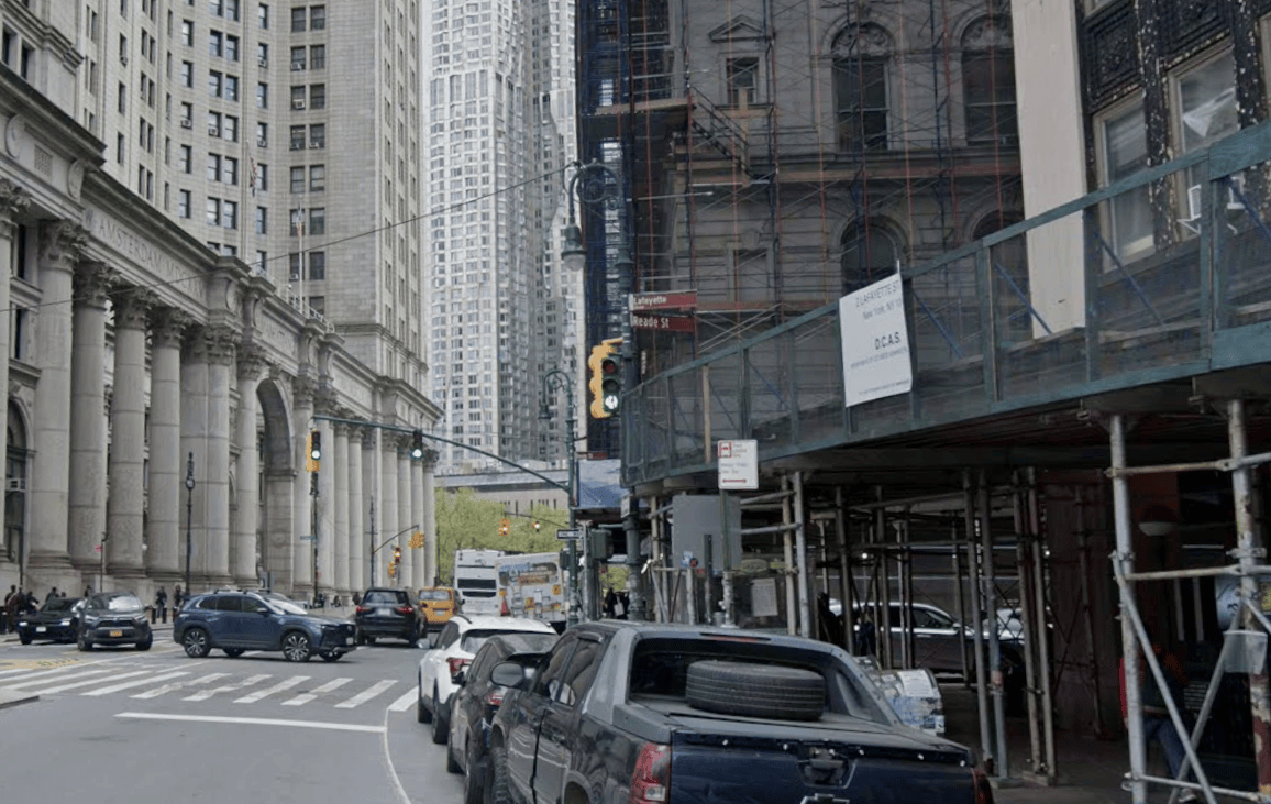 In Manhattan opened a door to find work in public administration