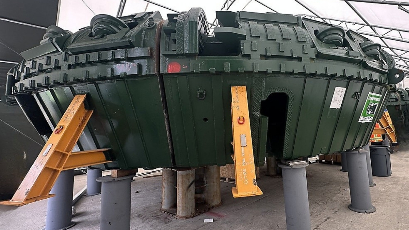 The excavation of the new railway tunnel between New York and New Jersey began